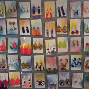 Bunches Motifs & Necklines